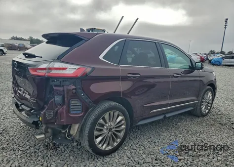 2024 Ford Edge Titanium z USA, uszkodzony, nr VIN 2FMPK4K95RBA01597